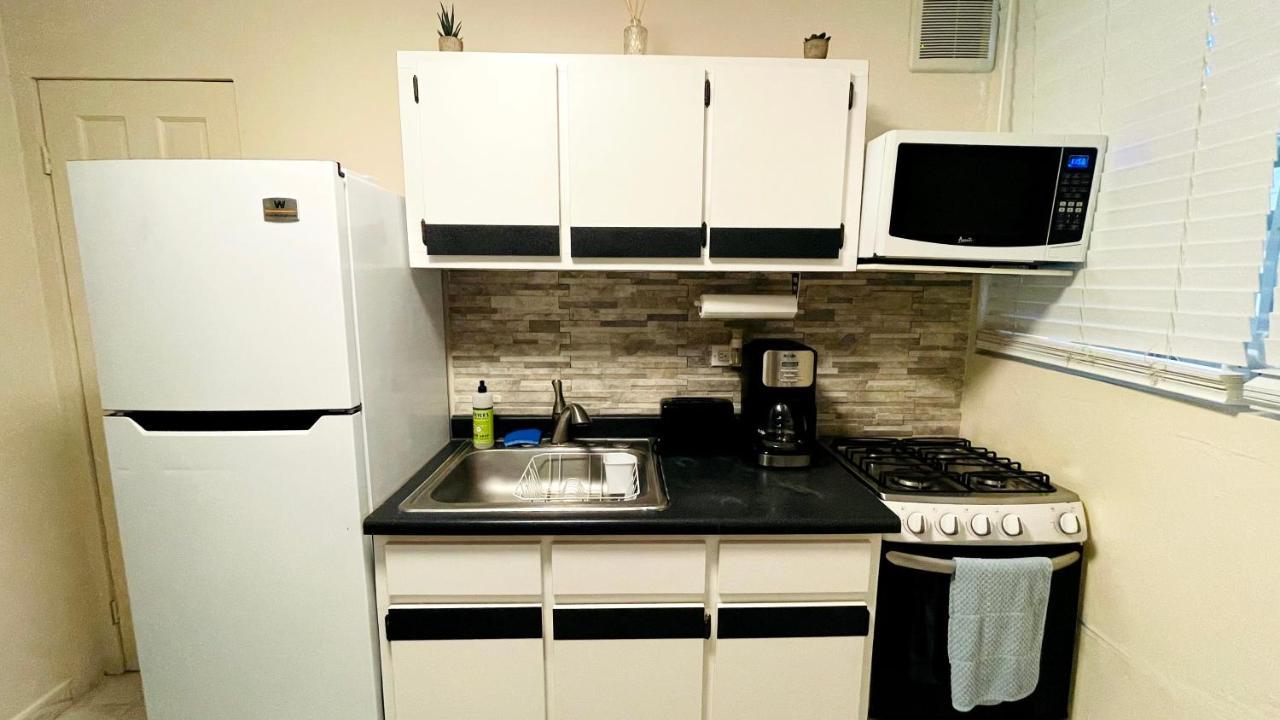 Homey Escape With Patio Access And Free Laundry Ponce Exteriör bild